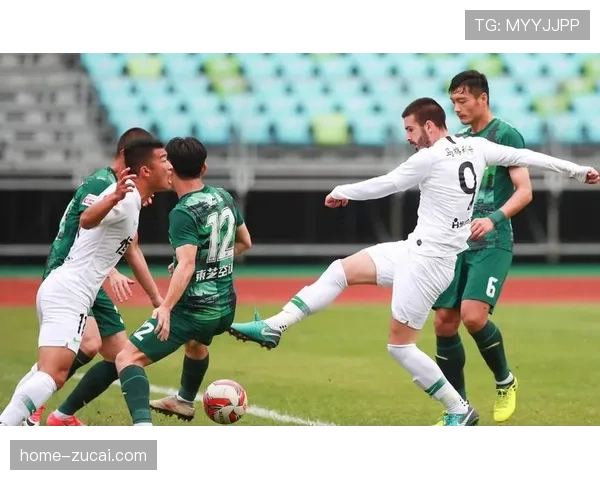 铜梁龙客场作战防守组织严密 限制浙江队核心球员成效显著 铜梁龙客场作战防守组织严密 限制浙江队核心球员成效显著